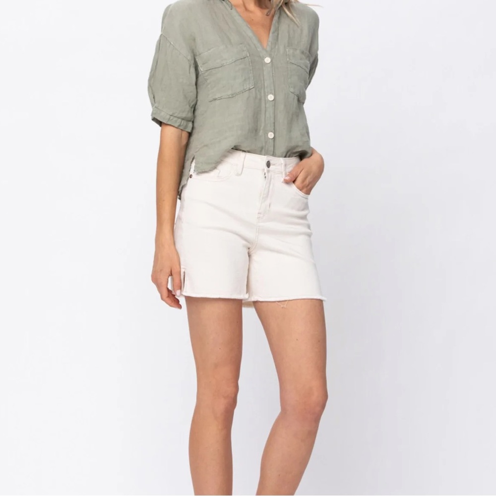 Judy Blue Cut Off Shorts